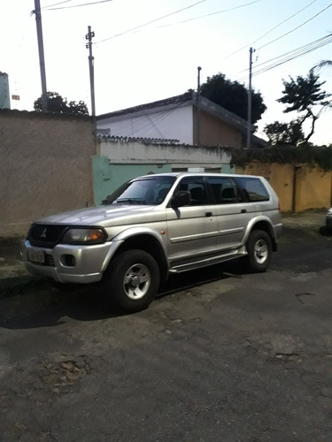 Mitsubishi Pajero Sport 3.0 4x2 5p 2002