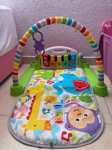 Fisher-price Piano Gym