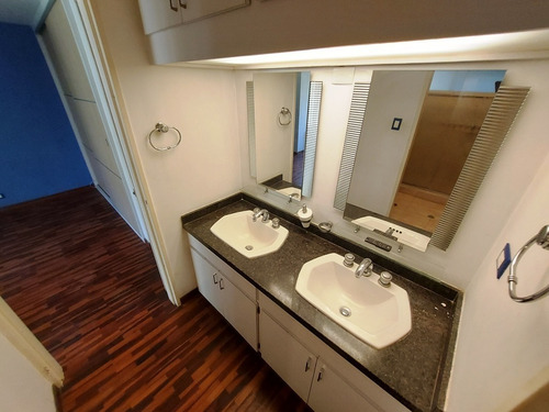 Imagen 14 de 22 de Venta De Pent House En Macaracuay
