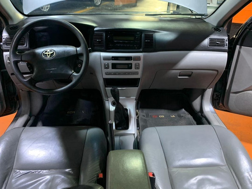 Imagen 7 de 13 de Toyota Corolla Gli