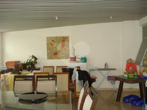 Imagem 11 de 15 de Apartamento A Poucos Metros Do Clube Pinheiros, 400mts Com Terraço.. - Reo98643