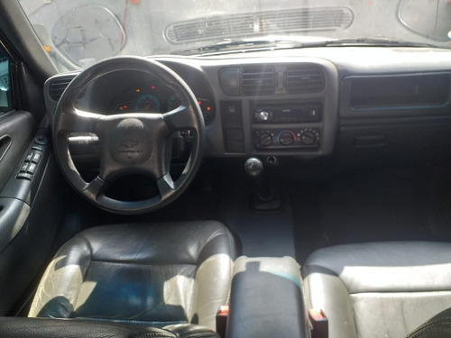 Imagem 9 de 9 de Chevrolet S10 2.4 Mpfi Advantage 4x2 Cd 8v 2009