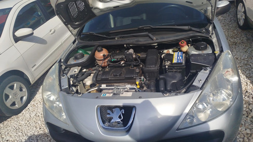 Peugeot 207 1.4 XR 8V FLEX 4P MANUAL