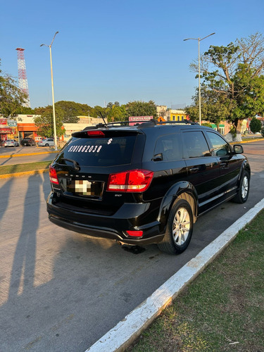 Dodge Journey 2.4 Sxt 7 Pasajeros At