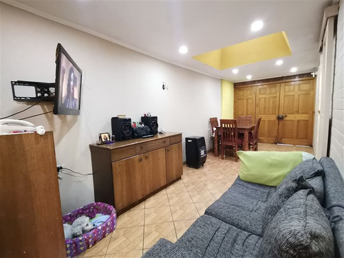 Casa En Venta De 4 Dorm. En Pudahuel Sur, General Carrera