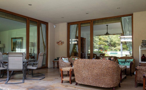 Gran Casa En Venta De 5d-8b En Las Condes
