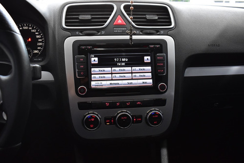 Imagen 9 de 15 de Volkswagen Scirocco 1.4 Tsi Coupe Manual - Car Cash