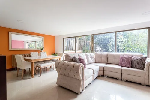 Casa En Venta En San Lucas. Cod V12227
