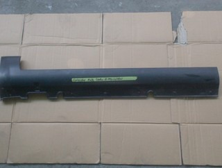 Estribo Izquierdo Kia Sportage 2006-2010 (orig)detalle