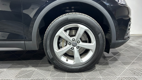 Audi Q5 45 TFSI Quattro S Tronic 2.0 AT
