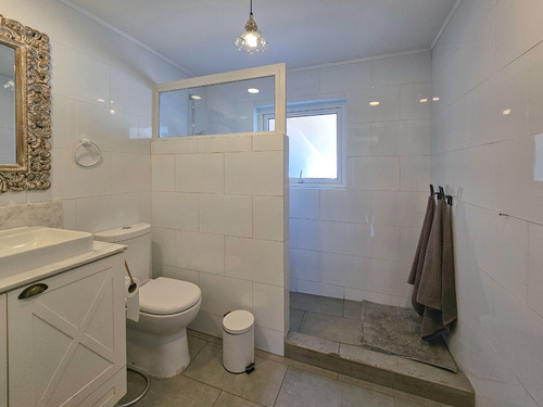 Preciosa Casa Remodelada En El Arrayán