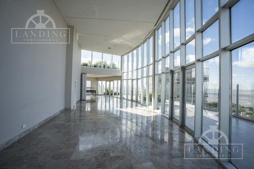 Departamento Con Increíbles Vistas Al Río En Piso 15 En Alquiler