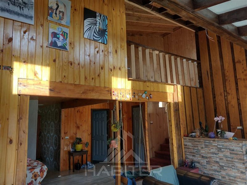 Dos Casas En Incluidas De 3 Y 4 Dormitorios ,dos Baños C/u
