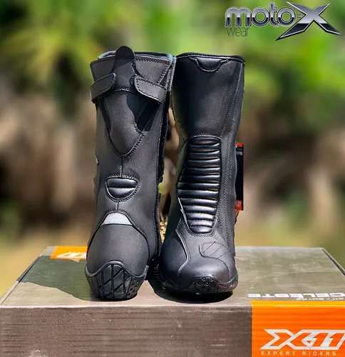 Bota x11 feminina sales