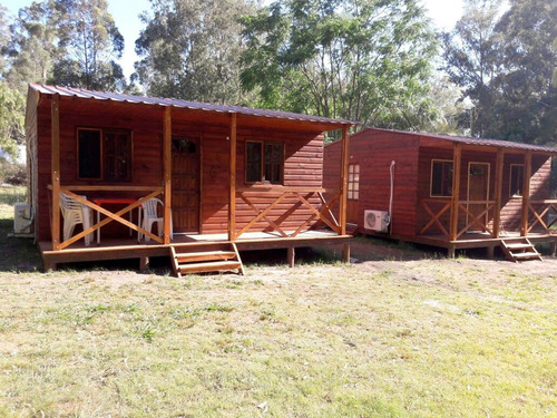 2 Cabañas Con Amplio Terreno De 1650m2  - Santa Ana