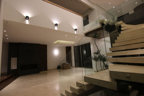 Imagen 10 de 30 de Exclusiva Residencia En Fraccionamiento La Herradura