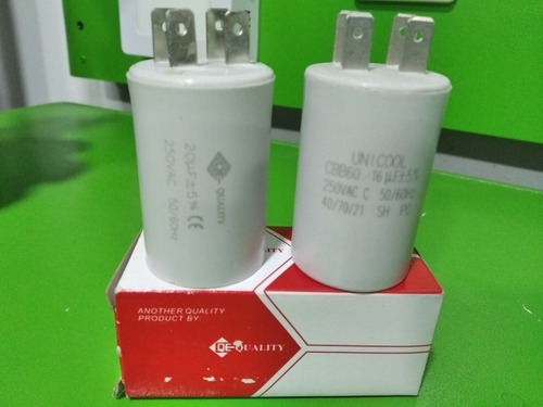 Imagen 1 de 1 de Capacitador De Bomba 16mf Y 20mf