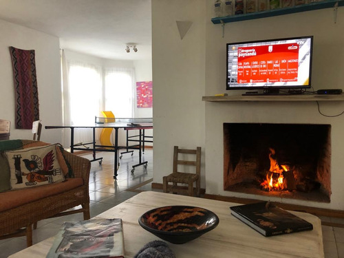 Imagen 6 de 17 de Casa Con Piscina Climatizada Y Cerrada En La Barra .5 Dor 12 Personas Parrillero Techado Cerrado:aire En Cada Cuarto Toda Cercada A 3 Del Mar. Por Favor Por Whatsapp.