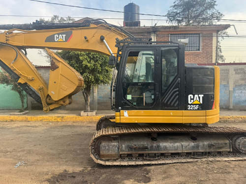 Excavadora Caterpillar 325fl Año 2020 Con Cucharón
