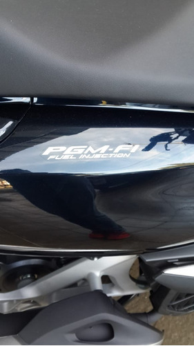 Imagen 2 de 22 de Honda Pcx 150 Linea Nueva 2021