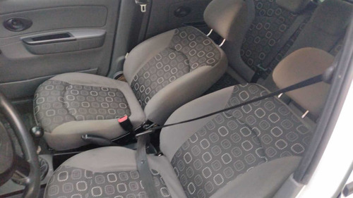 Imagen 14 de 23 de Chevrolet Spark 2018 1.0 Life