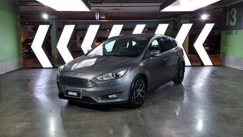 Ford Focus III 2.0 Titanium At