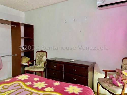 Imagen 9 de 17 de ¡de Oportunidad! Bonita Y Acogedora Vivienda Amoblada En Venta. En Pedro Manuel Arcaya, Punto Fijo Falcon. Cod Flex 23-7780