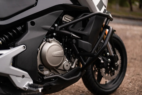 Imagen 4 de 10 de Moto 0km Cf Moto Rz 650 Mt Touring Adventure Urquiza Motos