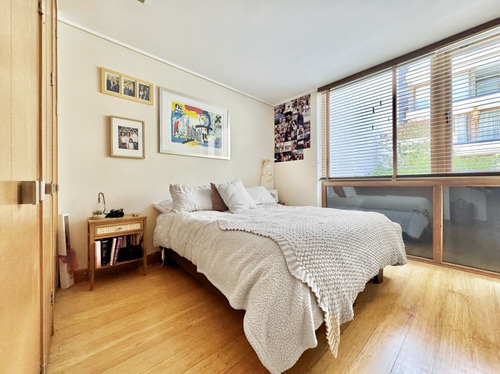 Impecable Con Jardin / No Perimetral Semi Nuevo