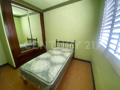 Casa En Renta.amueblada .quintas Sebastian, Chihuahua