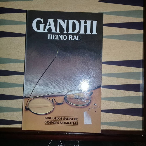 Gandhi-heimo Rau