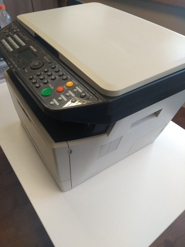 Multifuncional Kyocera Km2810 - Usada