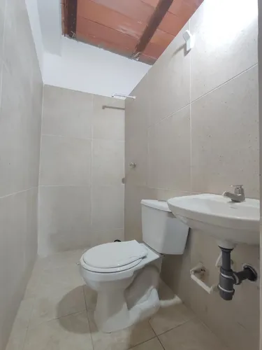 Local En Arriendo En El Contento. Cod A30828