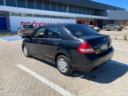 Imagen 4 de 10 de Nissan Tiida 1.6 2015
