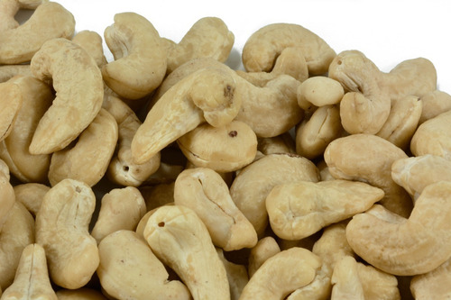 Imagen 2 de 7 de Nuez De La India Cruda 250gr