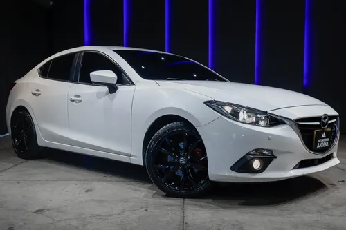 Mazda 3 Touring 2.0