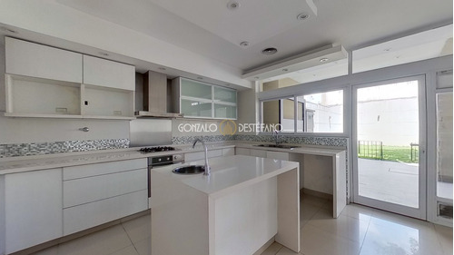 Casa  En Venta En Caballito, Capital Federal, Buenos Aires