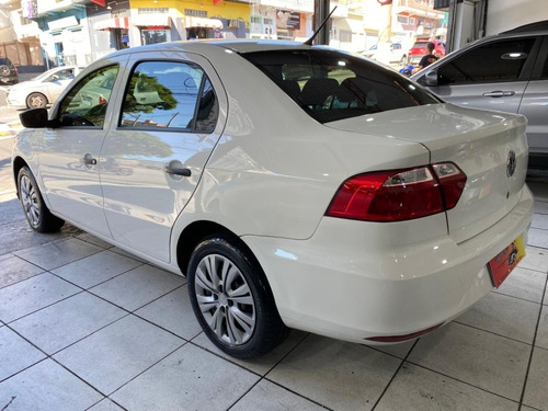 Volkswagen Voyage 1.0 12V MPI TOTALFLEX 4P MANUAL