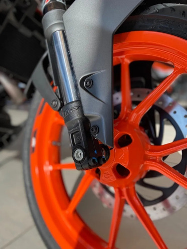 Imagen 16 de 25 de Ktm 250 Duke Pregunta Valor En $ - Tomamos Usados