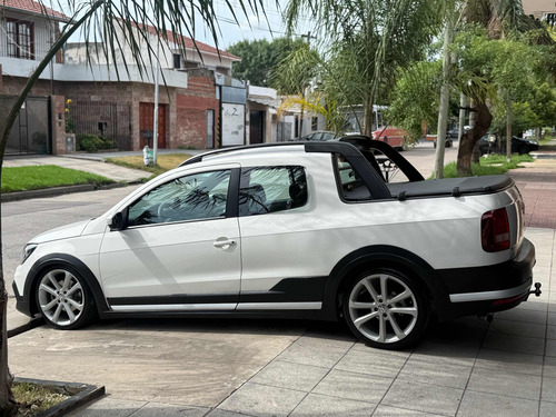 Volkswagen Saveiro 1.6 Cross Gp Cd 110cv Pack High