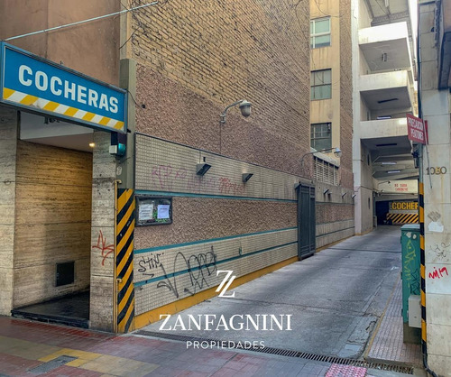Se Vende Cochera En Ciudad De Mendoza. Excelente Ubicación -