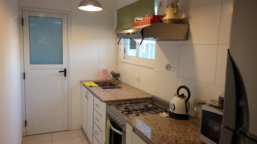 Imagen 5 de 13 de Departamento En Venta En Quilmes De 3 Ambientes Reciclado A Nuevo