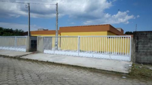 Imagem 2 de 15 de Casa No Bairro Cibratel 2, Em Itanhaém, Litoral Sul De São Paulo, Possui Vaga Para 2 Automoveis