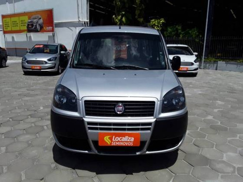 Imagem 1 de 9 de Fiat Doblò 1.8 Mpi Essence 7l 16v Flex 4p Manual