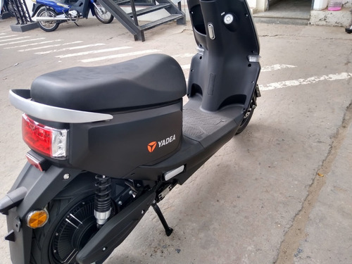 Imagen 9 de 16 de Scooter Yadea S-like Electrico