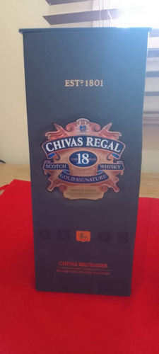 Whisky Chivas Regal 18 Años Sellado Botella 0.75 En Su Caja