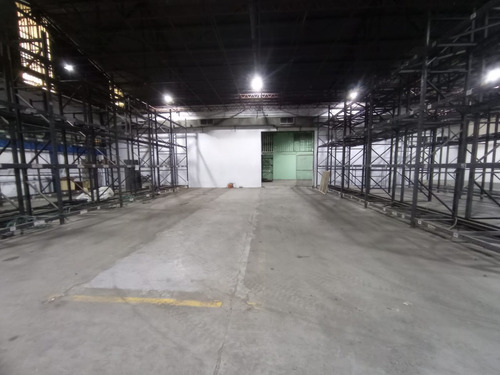 #1716 Galpón De 5.900 M2 En Guarenas Miranda.