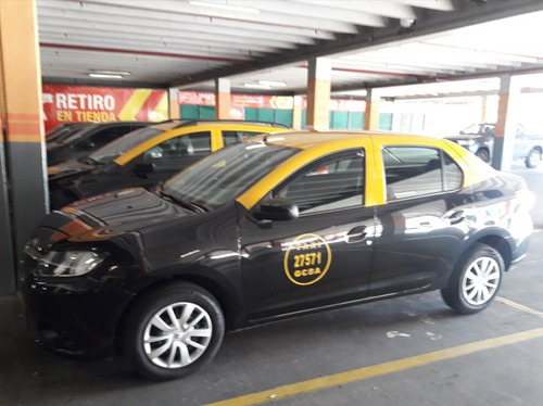 Renault Logan Expresion 2016 Taxi Con Licencia Y Reloj