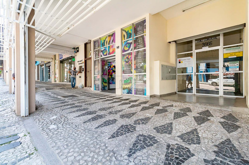 Imagem 27 de 30 de Apartamento Com 1 Dormitório À Venda Com 40.81m² Por R$ 170.000,00 No Bairro Centro - Curitiba / Pr - Ap 2059