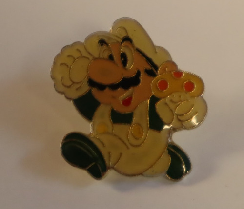 Pin Luigi Running 1988 Nintendo Super Mario Bros Mushroom (Usado)